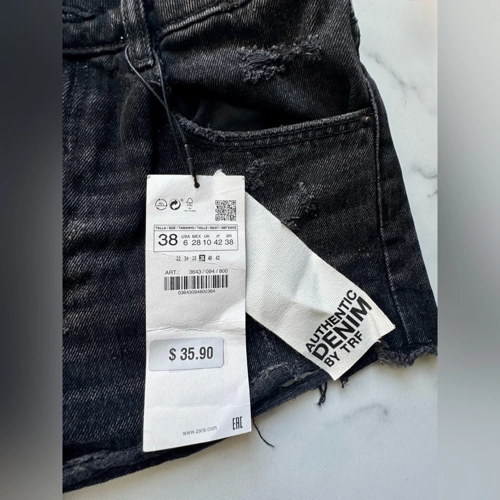 Zara Black Denim Jean Shorts Hot Pant, Size 6, NEW WITH TAGS